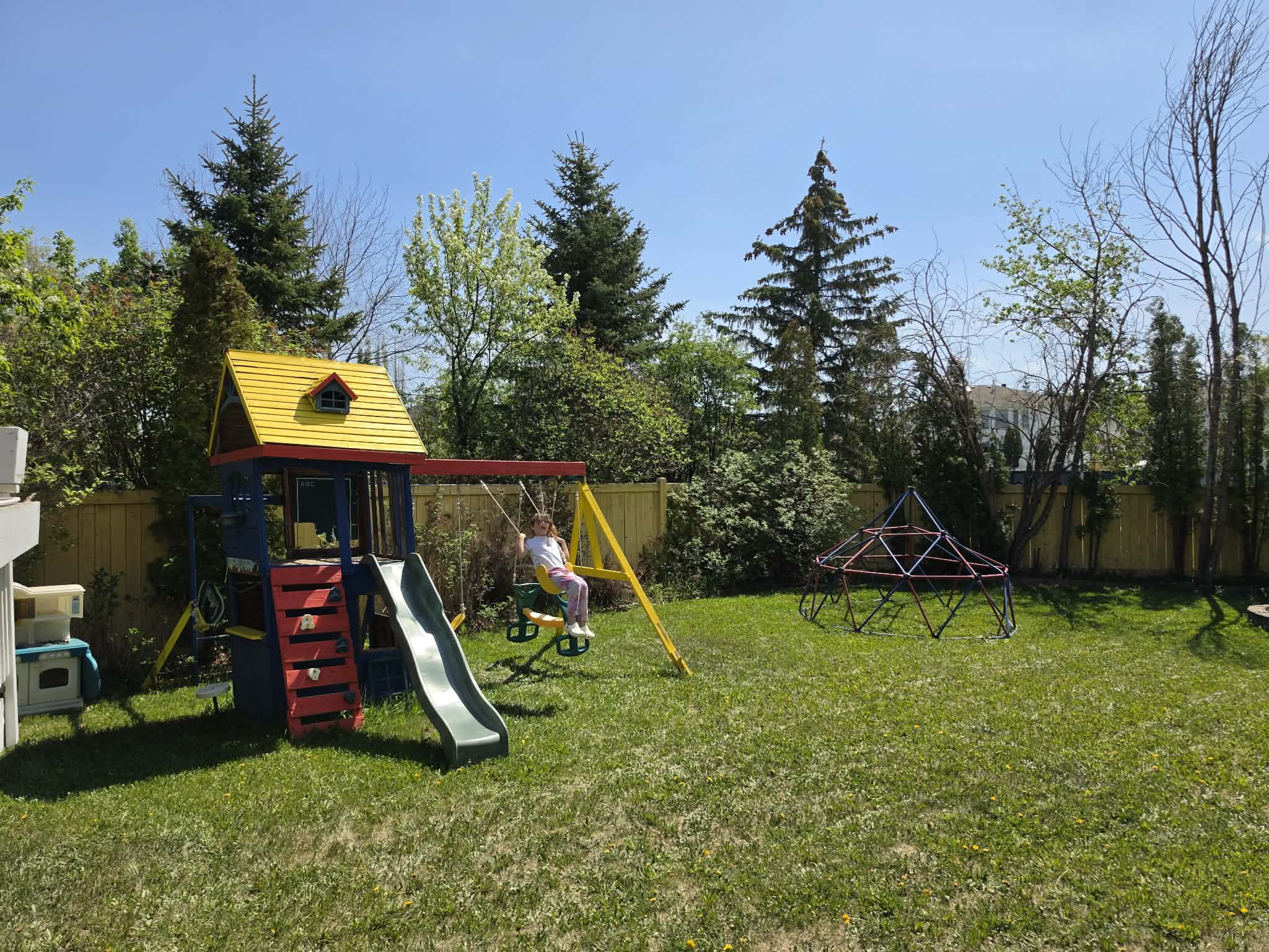 Playground and green space at Grandma Jeannie's House